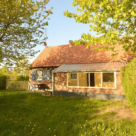 Ferienhaus In Nederweert Near Canal Trails Ospel