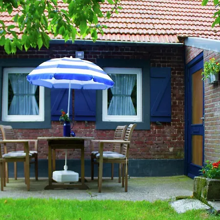 In Nederweert Near Canal Trails Hébergement de vacances