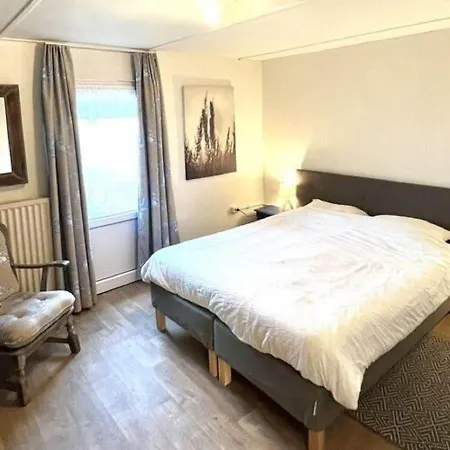 In North Limburg With Enclosed Garden * Ospel
